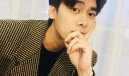 李易峰女网红吃瓜图片,甜蜜互动引网友热议